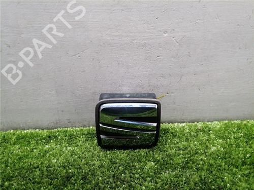 Used Tailgate handle Tailgate handle SEAT LEON ST (5F8) 1.6 TDI (115 hp) 32690371 32690371