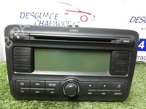 radio-skoda-fabia-ii-combi-545-2007-2008-2009-2010-2011-2012-2013-2014-31897354 main image