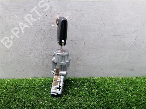 Used Switch Switch CITROËN C4 I (LC_) 1.6 HDi (109 hp) 33007474 33007474