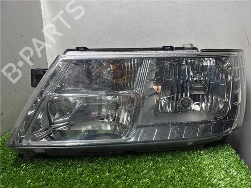 Used Left headlight FIAT FREEMONT (345_) 2.0 JTD (140 hp) 31894469
