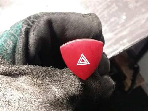 Used Warning switch LANCIA PHEDRA (179_) 2.2 JTD (179AXC1A) (128 hp) 31895122