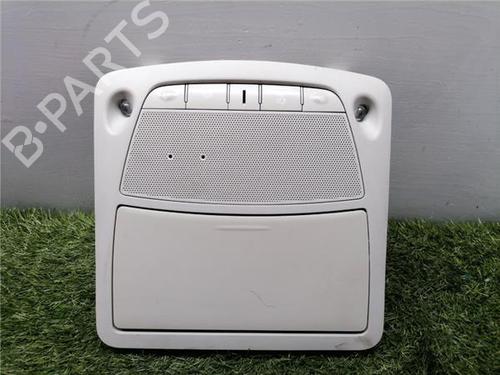 interior-roof-light-nissan-pulsar-hatchback-c13-2014-31900936 main image