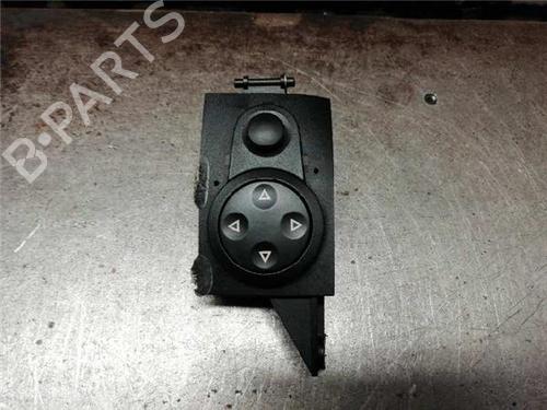 Commande retroviseurs VW PHAETON (3D1, 3D2, 3D3, 3D4, 3D6, 3D7, 3D8, 3D9) 5.0 V10 TDI 4motion (313 hp) 31891670