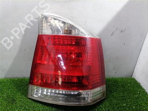 right-taillight-opel-vectra-c-z02-2002-2003-2004-2005-2006-2007-2008-2009-32276946 main image