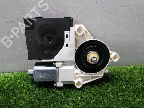 Left front window motor VW GOLF V Variant (1K5) 1.9 TDI | BP33893180E21 - Image 2