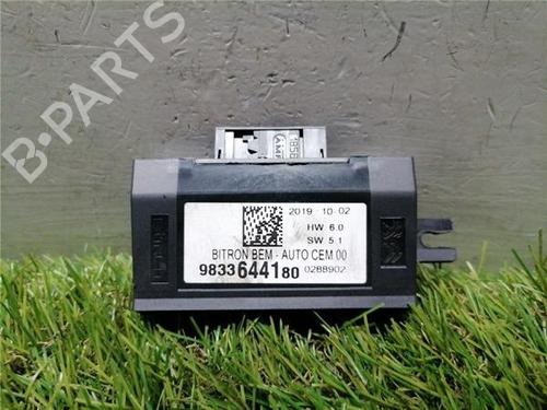 Module électronique PEUGEOT 3008 II SUV (MC_, MR_, MJ_, M4_) 1.2 THP/ PureTech 130 (MRHNSM, MRHNSU, MRHNSJ, MRHNYW,... (131 hp) 31901081