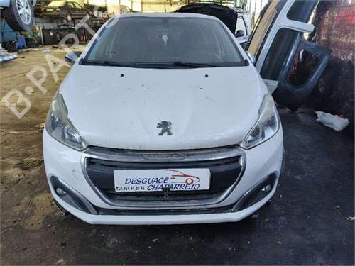 Gebruikte PEUGEOT 208 Hatchback Van (CR_)  1.4 HDi 68 (CR8HR0)  4779744 Onderdelen