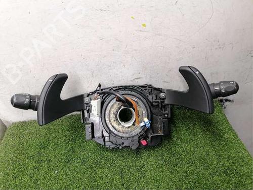 switch-citroen-c4-grand-picasso-ii-da_-de_-2013-40239550 main image