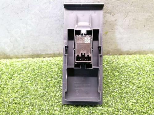 Right front window switch SKODA RAPID Spaceback (NH1) 1.6 TDI | BP38547791I26 - Image 2