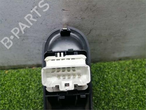 Left front window switch RENAULT CLIO III (BR0/1, CR0/1) 1.5 dCi (BR17, CR17) | BP38055762I27 - Image 3