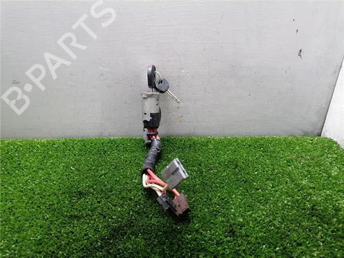 Used Switch Switch PEUGEOT PARTNER MPV (5_, G_) 1.9 D (69 hp) 35747315 35747315