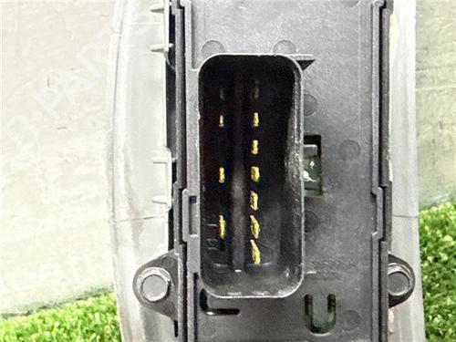 Left front window switch CHRYSLER VOYAGER IV (RG, RS) 2.8 CRD | BP33058534I27 - Image 3