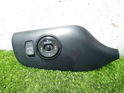 Used Mirror switch Mirror switch KIA CEE'D (JD) 1.6 CRDi 110 (110 hp) 35997926 35997926