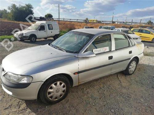 Brugte OPEL VECTRA B (J96) 1.6 i 16V (F19) (100 hp) 4410067