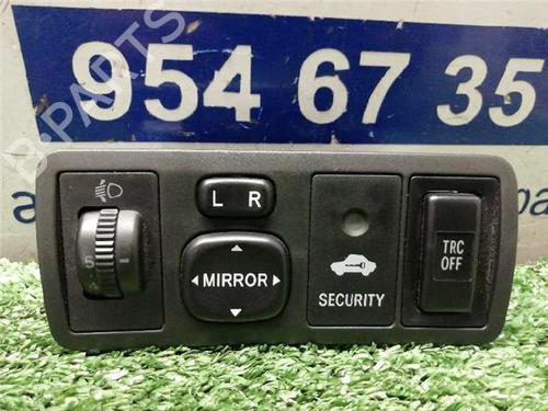 Commande retroviseurs TOYOTA COROLLA (_E12_) 2.0 D-4D (CDE120R, CDE120L_) (116 hp) 31891789