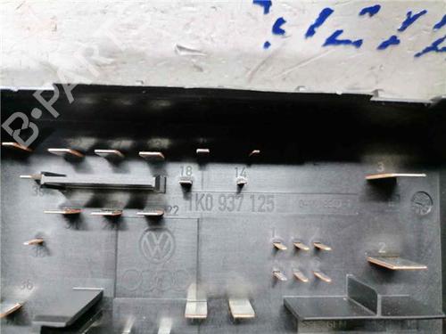 Fuse box VW GOLF V (1K1) 1.9 TDI | BP31890582E1
