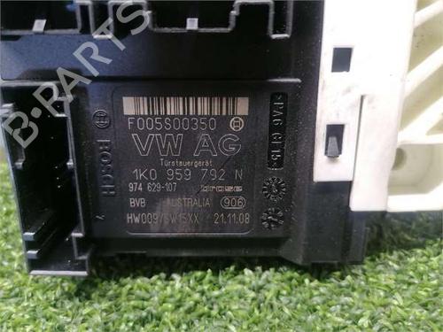 Right front window motor SEAT LEON (1P1) 1.9 TDI | BP39906037E20 - Image 4