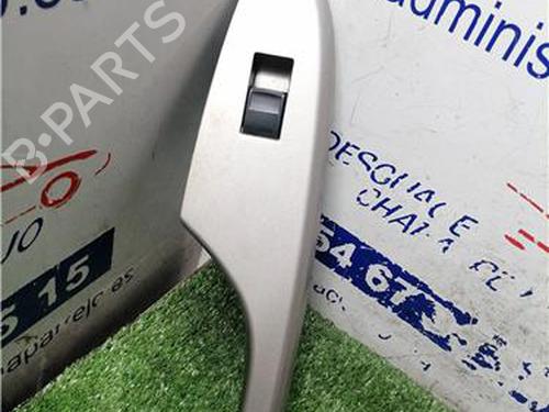 other-toyota-corolla-_e12_-2001-2002-2003-2004-2005-2006-2007-2008-31898698 main image