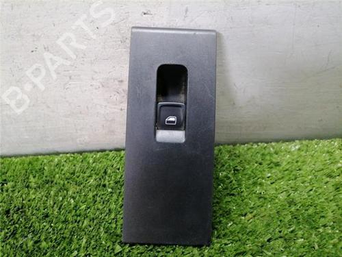 Used Right front window switch SEAT TOLEDO IV (KG3) 1.2 TSI (105 hp) 31935246