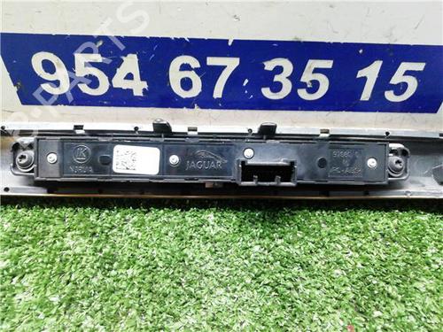 Used Warning switch JAGUAR XF I (X250) 2.7 D (207 hp) 31897246