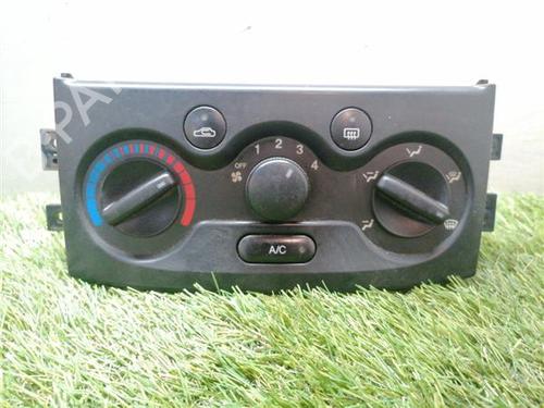 Used Climate control Climate control CHEVROLET AVEO / KALOS Hatchback (T200) 1.2 (72 hp) 36681796 36681796
