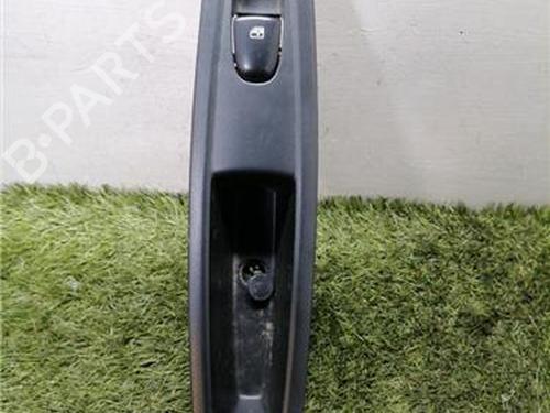 left-rear-window-switch-renault-kadjar-ha_-hl_-2015-31901184 main image