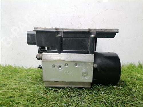 Used ABS pump ABS pump ALFA ROMEO 159 (939_) 2.4 JTDM (939AXD12, 939AXD1B) (200 hp) 33477931 33477931