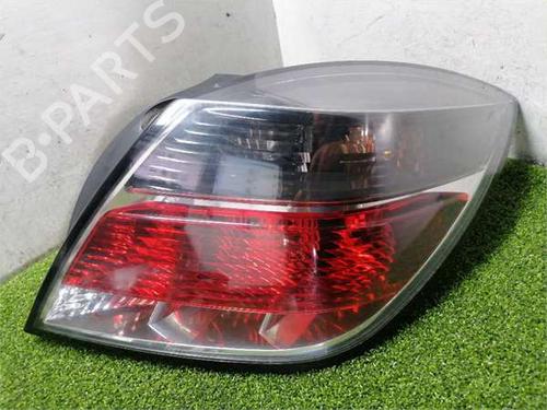 Used Right taillight Right taillight 37705472 37705472