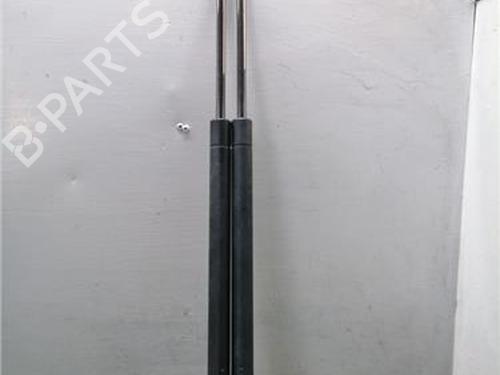 Used Tailgate lift support Tailgate lift support 37061902 37061902