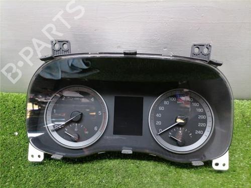Used Instrument cluster HYUNDAI TUCSON (NX4E, NX4A) 1.6 CRDi (116 hp) 31901278