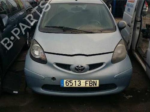 Brugte TOYOTA AYGO (_B1_) 1.0 (KGB10_, KGB10R) (68 hp) 4408944