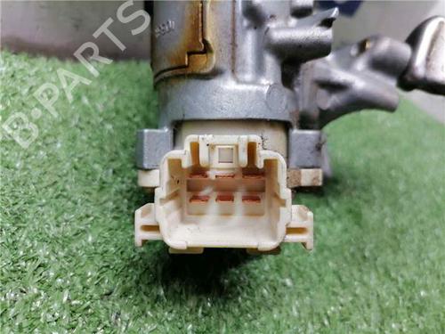 Switch TOYOTA RAV 4 II (_A2_) 2.0 D 4WD (CLA20_, CLA21_, CLA20R, CLA21R) | BP31899635I30