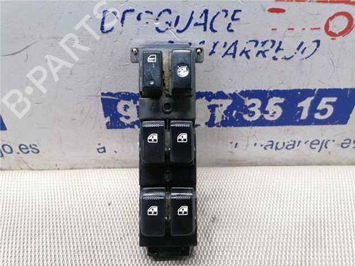 Used Left front window switch HYUNDAI SANTA FÉ II (CM) 2.2 CRDi (155 hp) 31899799