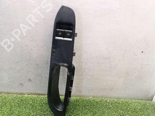 Used Left front window switch Left front window switch 39180710 39180710