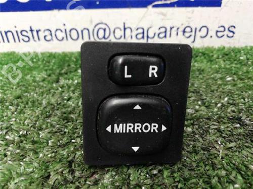 Commande retroviseurs TOYOTA COROLLA Verso (ZER_, ZZE12_, R1_) 2.2 D-4D (AUR10_, AUR10R) (136 hp) 31891760