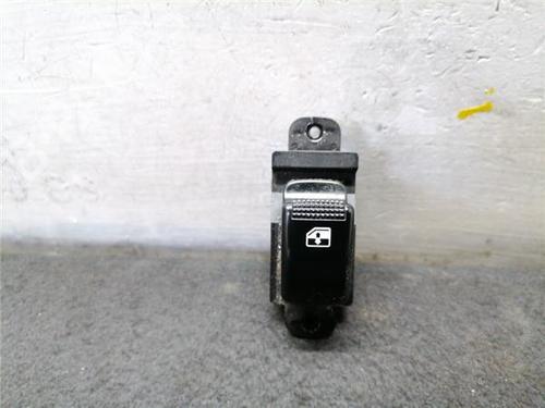 Used Right front window switch Right front window switch KIA PICANTO I (SA) 1.0 (61 hp) 33278518 33278518