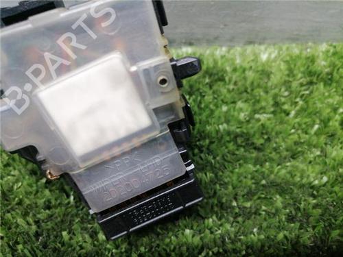 Switch HYUNDAI SANTA FÉ II SUV Van (CM) CRDi 4x4 | BP32012659I30 