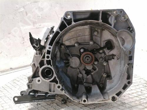 gearbox-dacia-sandero-ii-2012-31961994 main image