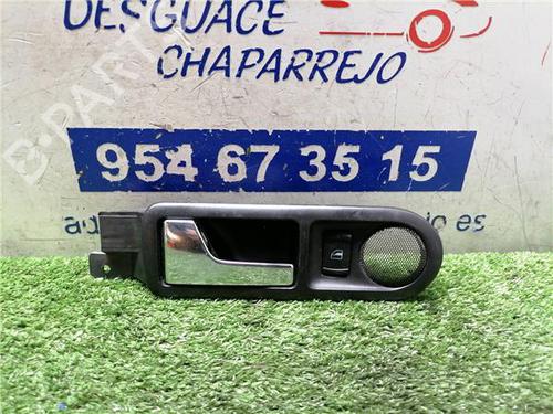 Used Rear left interior door handle VW GOLF IV (1J1) 1.9 TDI (101 hp) 31897810