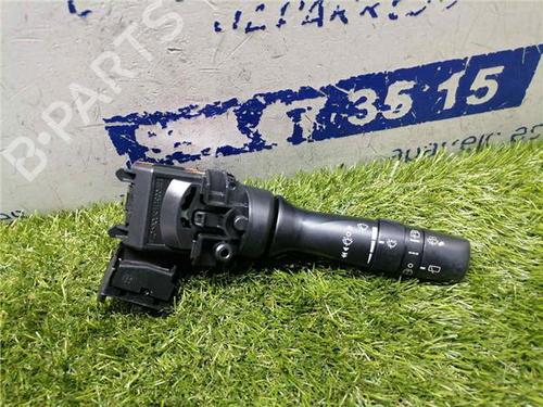 Commutateur TOYOTA AURIS (_E15_) 1.6 (ZRE151_, ZRE151R) (132 hp) 31900554