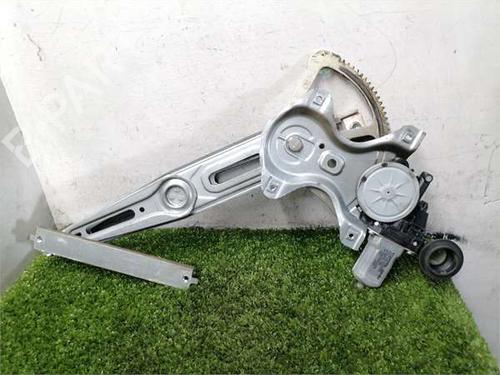 other-toyota-yaris-_p9_-2005-2006-2007-2008-2009-2010-2011-2012-2013-2014-36382776 main image