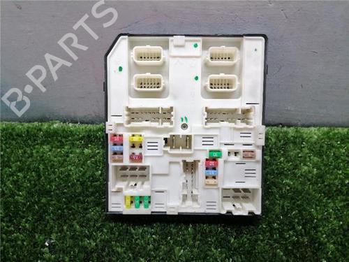 Used Fuse box Fuse box RENAULT GRAND SCÉNIC III (JZ0/1_) 1.6 dCi (JZ00, JZ12) (130 hp) 32457209 32457209