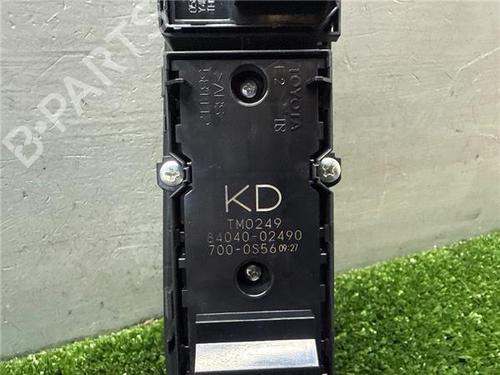 Left front window switch TOYOTA COROLLA Saloon (_E21_) 1.8 VVTi Hybrid (ZWE211) | BP32377158I27