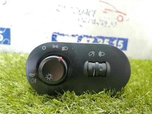 Used Switch SEAT IBIZA III (6L1) 1.2 (60 hp) 31900704