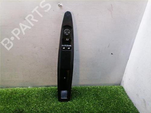 Used Left front window switch Left front window switch CITROËN C4 I (LC_) 1.6 HDi (90 hp) 34105977 34105977