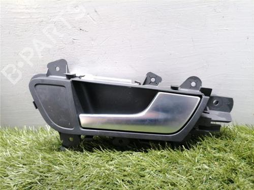 Used Rear right interior door handle AUDI A4 B8 (8K2) 2.0 TDI (143 hp) 31900885