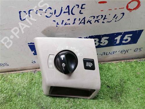 switch-mercedes-benz-s-class-w220-v220-1998-1999-2000-2001-2002-2003-2004-2005-31899728 main image