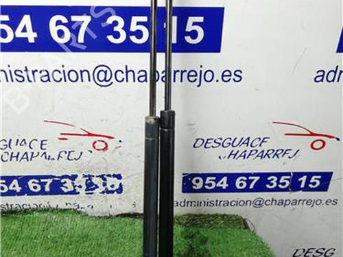 tailgate-lift-support-vw-golf-iii-1h1-1989-1990-1991-1992-1993-1994-1995-1996-1997-1998-1999-2000-31892180 main image