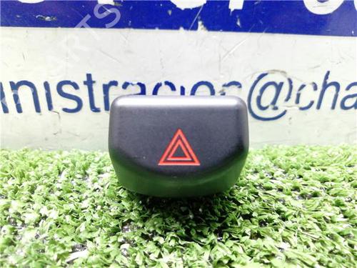 Used Warning switch NISSAN MICRA III (K12) 1.5 dCi (86 hp) 31897077