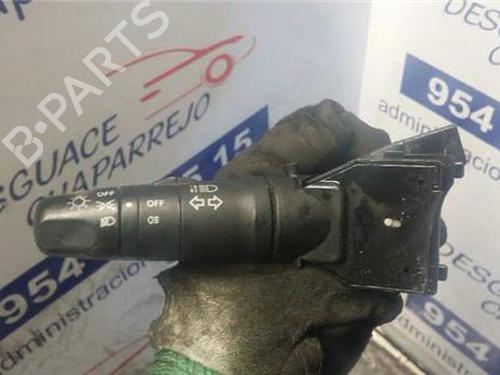 switch-nissan-almera-ii-n16-2000-31894671 main image